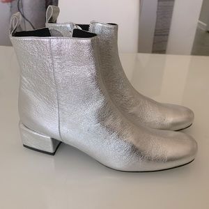 Modern Vice Bowie Metallic Silver boots